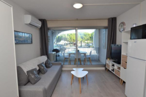 Le SUFFREN 2 - PORT CAMARGUE